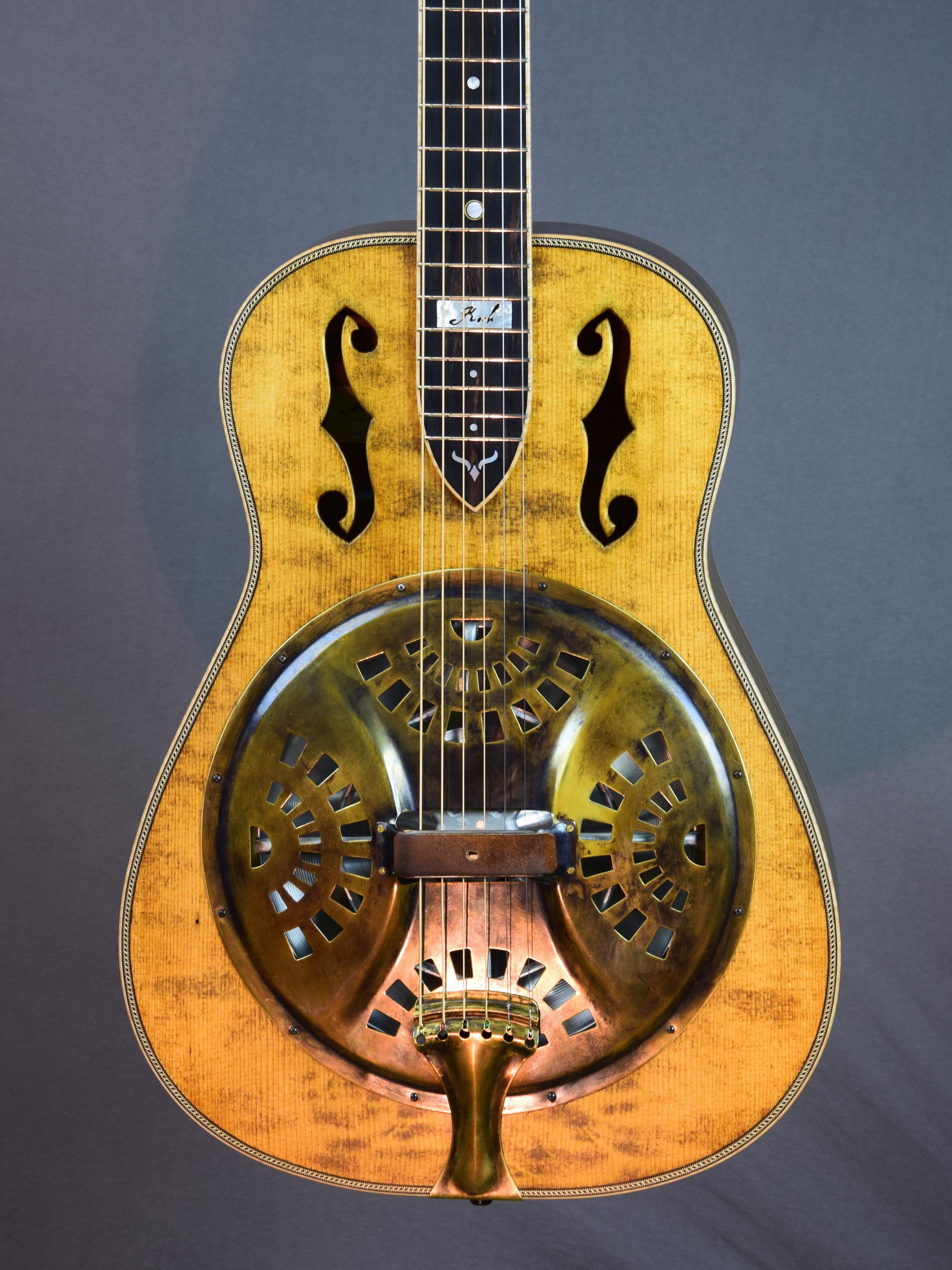 Resonator Guitars exclusively by hand of course - Markus Koch Guitars